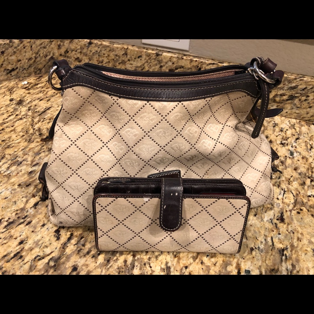 Coach hand bag